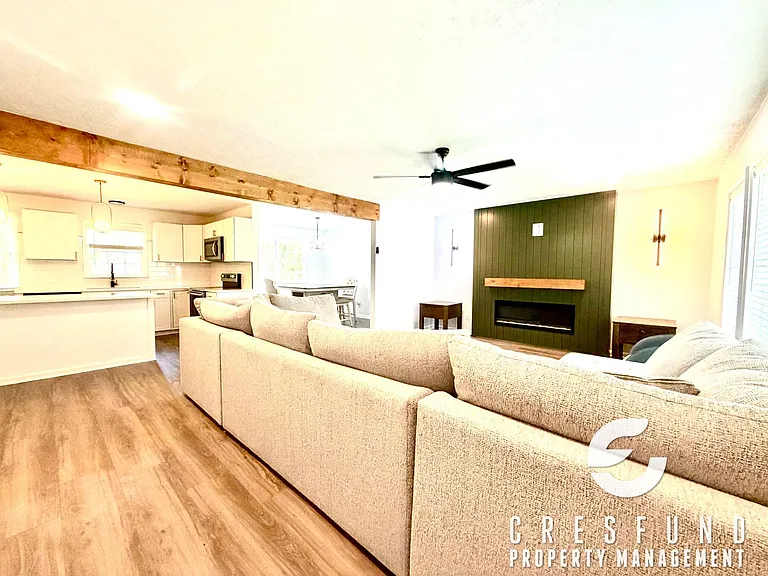 1066 Strickland Bridge Rd — Photo 13
