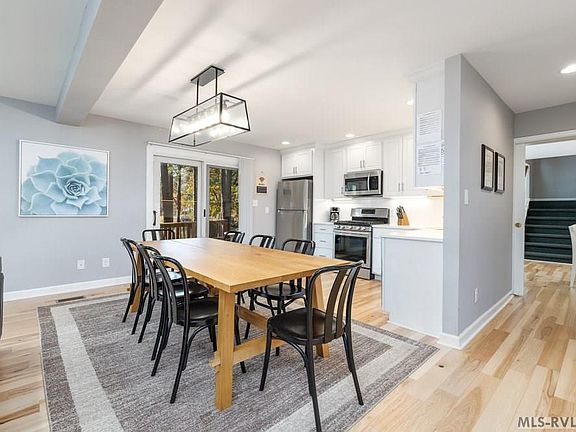 5th image of 262 Forest Hill Dr