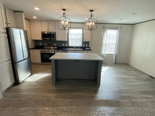 111 Cottonwood Blvd #111COT, Morton, IL 61550