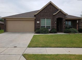 930 English Ivy Dr, Aubrey, TX 76227