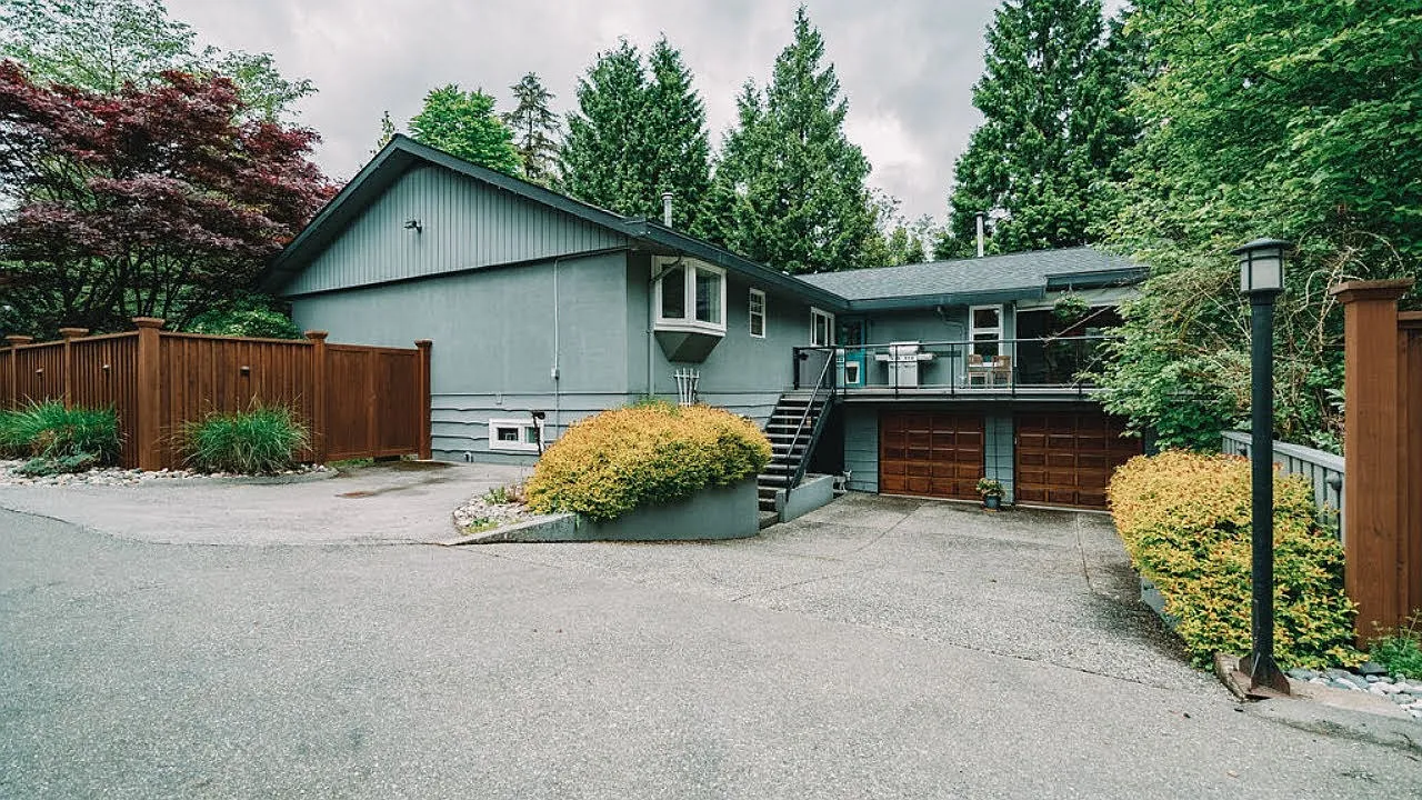 2 bed, 1050 sqft, $1,950 — Photo 1