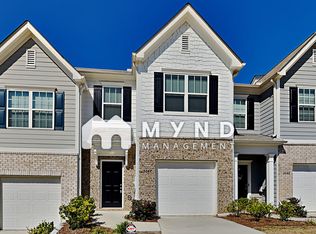 5648 Union Pointe Dr, Union City, GA 30291