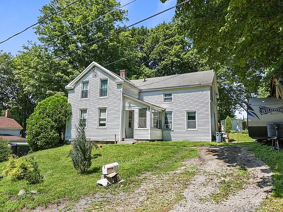 3rd image of 45 River St