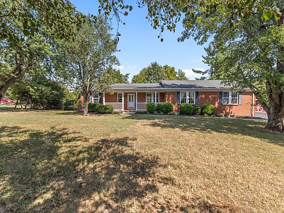 2nd image of 312 Old Mount Juliet Rd S