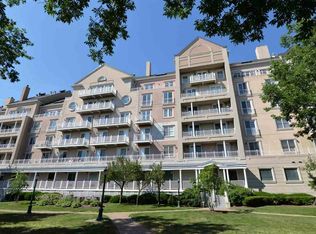 101 Shearwater Ct E APT 41, Jersey City, NJ