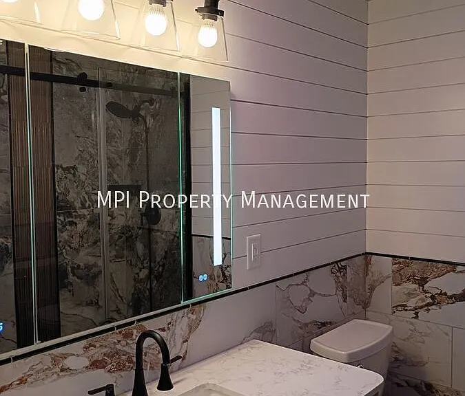 W249N7958 Hillside Rd — Photo 24
