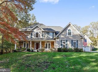 3446 Valewood Dr, Oakton, VA 22124