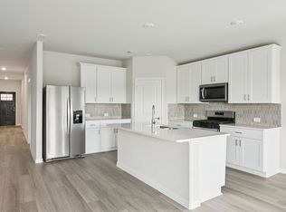 6608 Coyote Valley Trl, Crowley, TX 76036