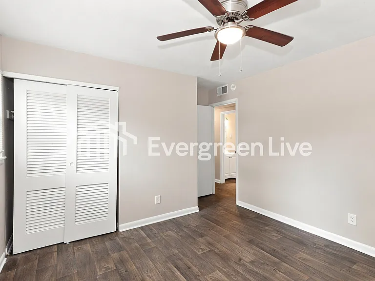 3435 Jonathan Cir — Photo 11