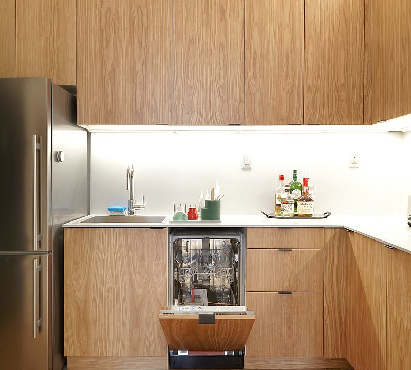1st image of 719 Saint Nicholas Ave #3R