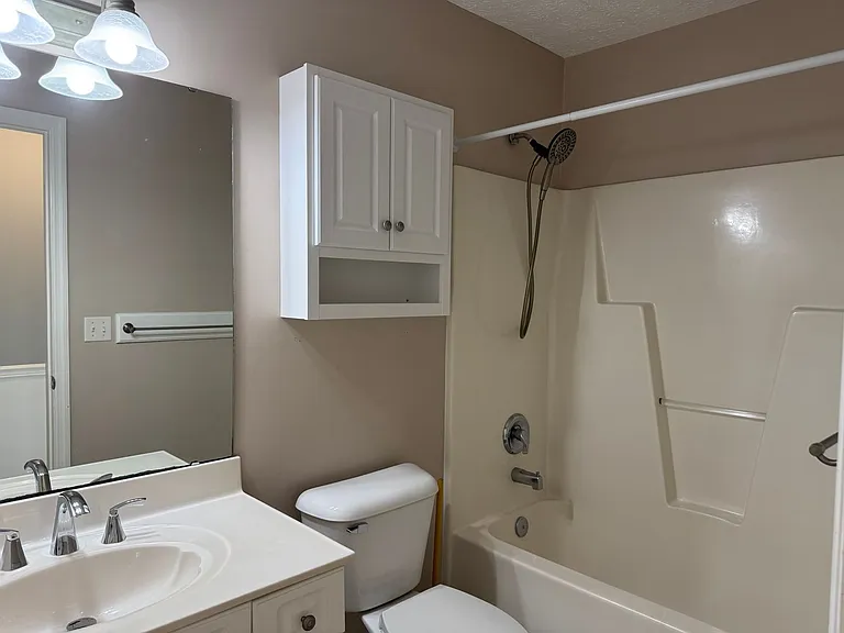 105 Owls Nest Ct — Photo 16