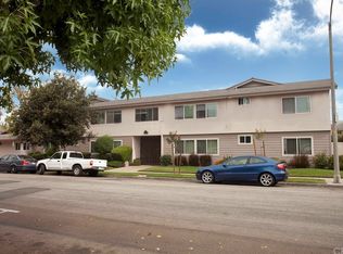 3045 E Theresa St APT 12, Long Beach, CA