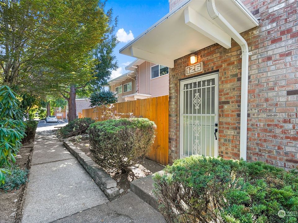 1st image of 12242 SE 59th Street #126