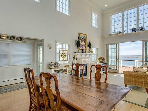 4th image of 16 Dune Ln