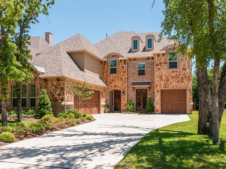 1st image of 341 Parkview Ln