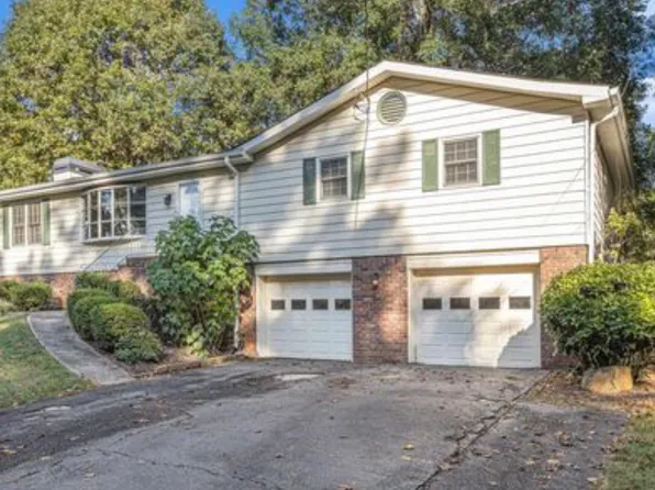 3658 Trickum Rd NE, Marietta, GA 30066