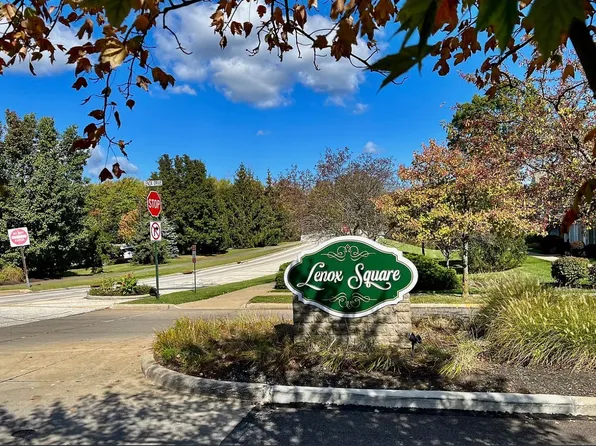 22675 Lenox Dr, Cleveland, OH 44126