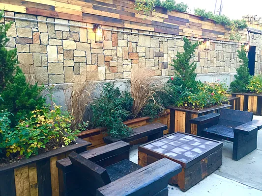 Rented by HCO NY | media 11