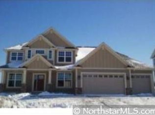 2103 Halli Rd, Shakopee, MN 55379