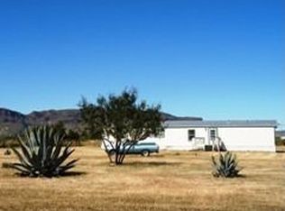 2 Prairie View Ln, Alpine, TX 79830