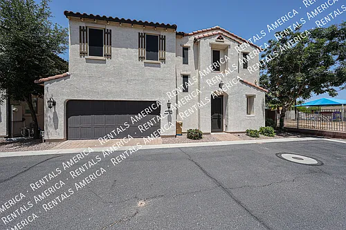 1930 S Sycamore Pl Photo 1