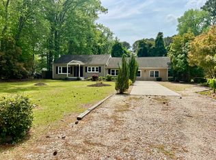 201 Frank Dr, Chesapeake, VA 23322