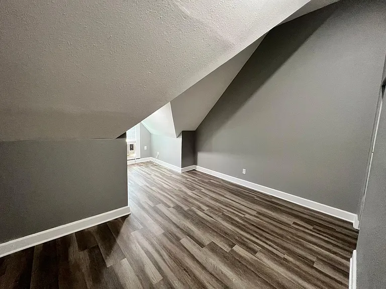 1617 10th Ave #2 — Photo 12