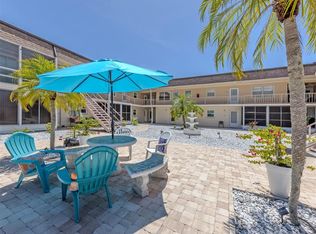 537 Manatee Ct APT 204, Venice, FL 34285