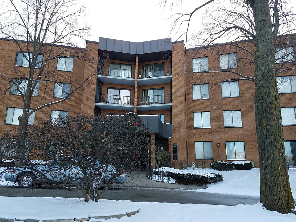 1st image of 263 S Clubhouse Dr Unit 323