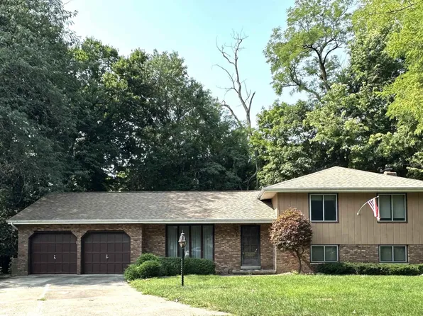 11001 N Mesa Dr, Peoria, IL 61615