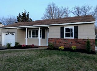 39 Carlisle Rd, Toms River, NJ 08757