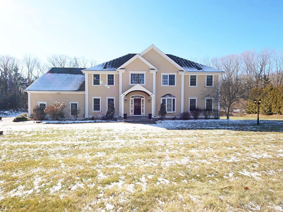 8 Chapman Place