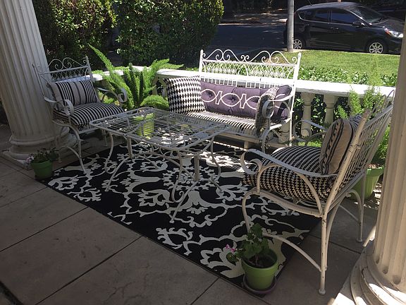 Front porch sitting area