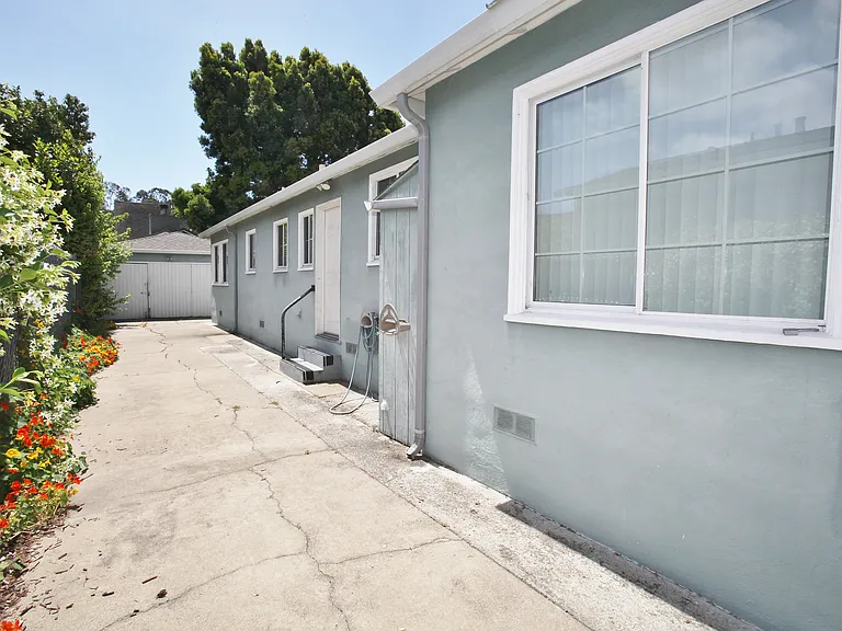 529 Haas Ave — Photo 22