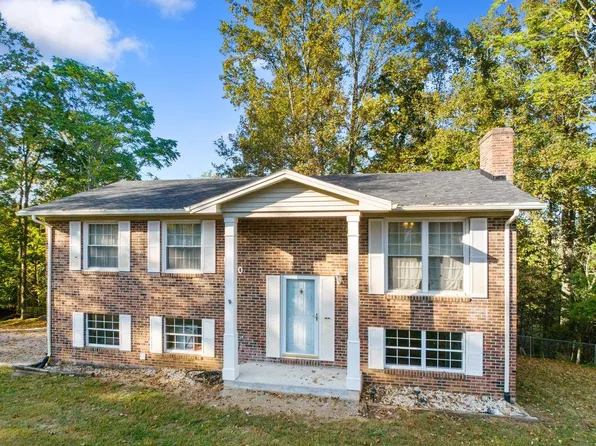 660 Black Bear Run Rd, Christiansburg, VA 24073