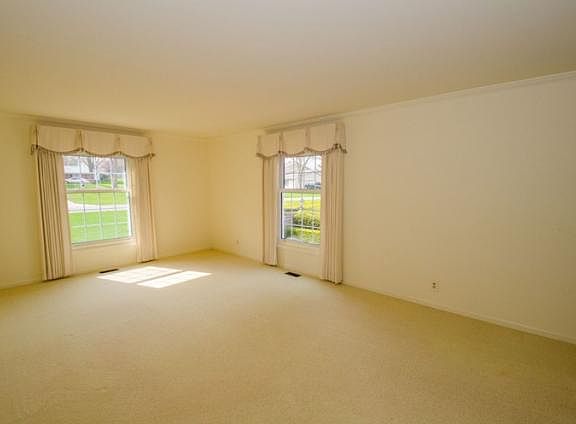 5th image of 6036 S Gotham Dr