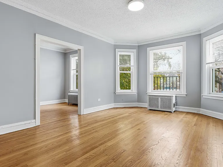 7608 S Saginaw Ave #3A — Photo 5