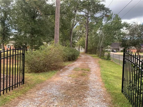 41267 Yokum Rd, Ponchatoula, LA 70454