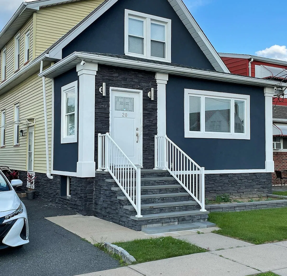 2 bed, $2,000 — Photo 1