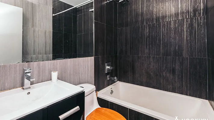 Rented by Nooklyn NYC LLC | media 37