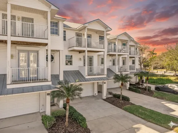 135 Bath Club Cir, North Redington Beach, FL 33708