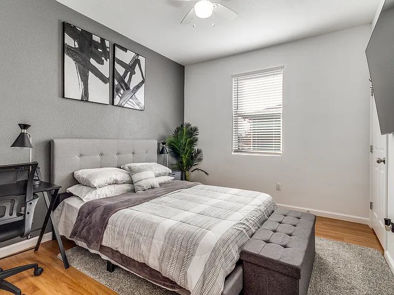 3121 Rutz St — Photo 21