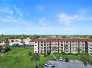 4372 27th Ct SW APT 301, Naples, FL 34116