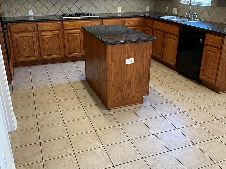 3713 Turetella Dr — Photo 13