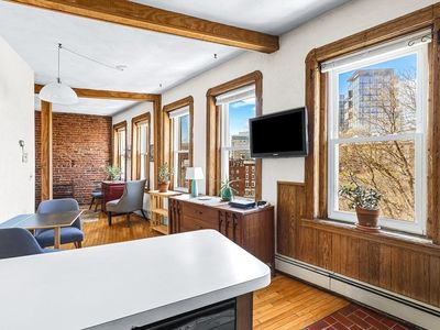 31 Snow Hill St APT 3, Boston, MA, 02113