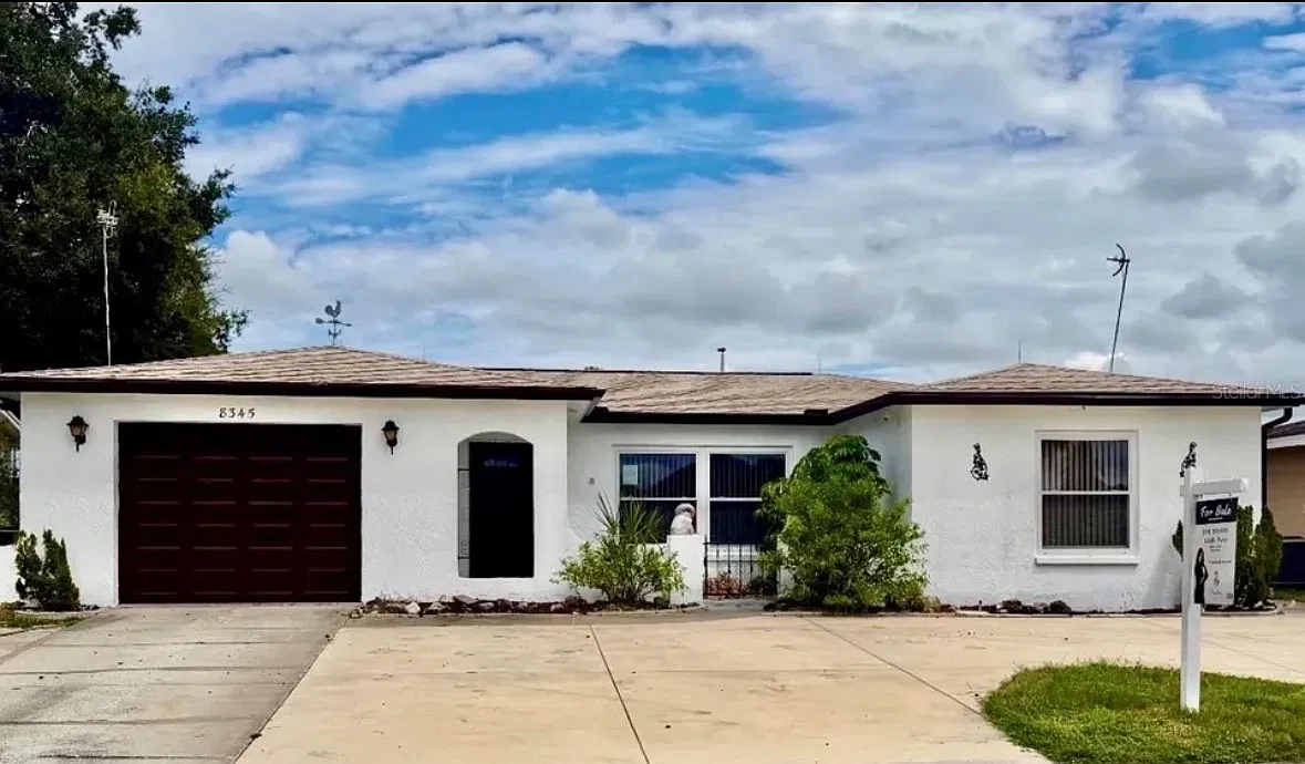 3 bed, 1622 sqft, $2,500 — Photo 1