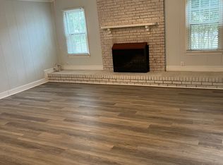 11328 Five Cedars Rd, Charlotte, NC 28226