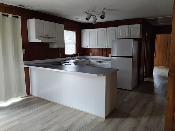 5th image of 109 Tammy St