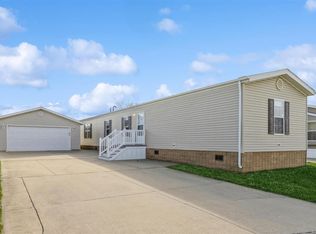 1307 Denali Dr, Marion, IA 52302