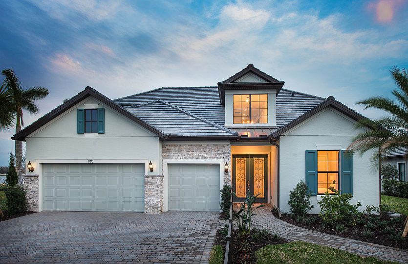 Home Exterior LC2A with optional 2nd floor Loft